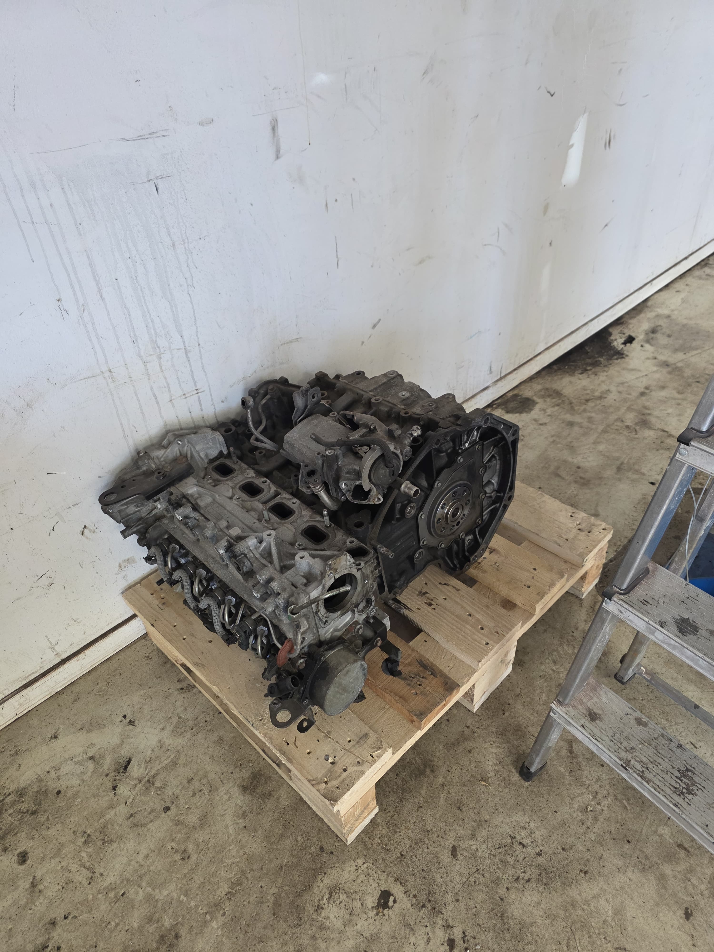 Motorblock på pall